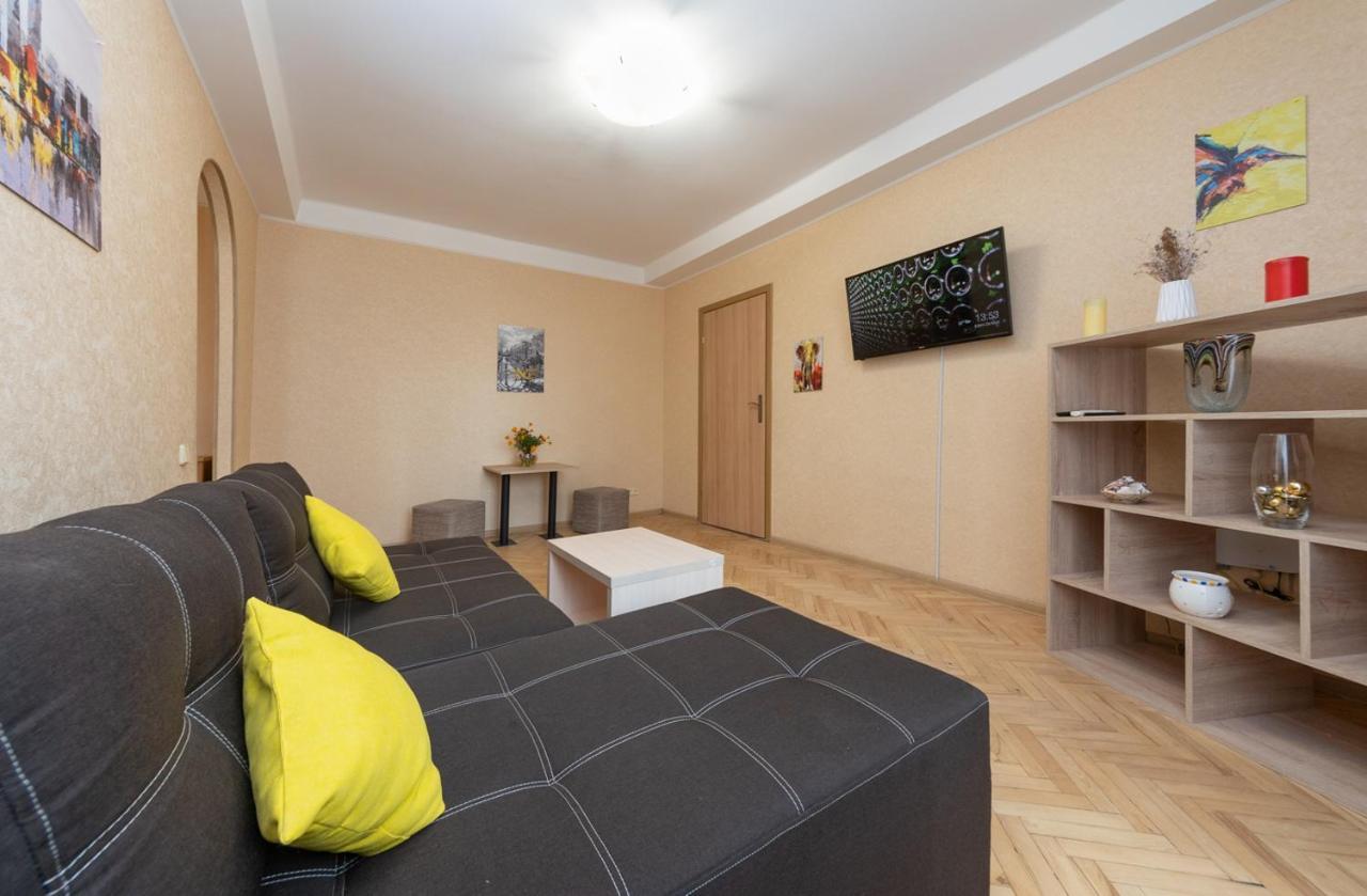 1 Bedroom Apart Near Metro Pecherska Kiev Eksteriør bilde