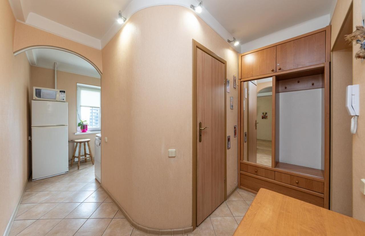 1 Bedroom Apart Near Metro Pecherska Kiev Eksteriør bilde